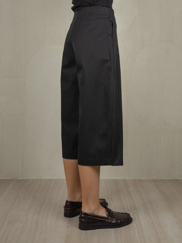 BOND BERMUDA PANTS