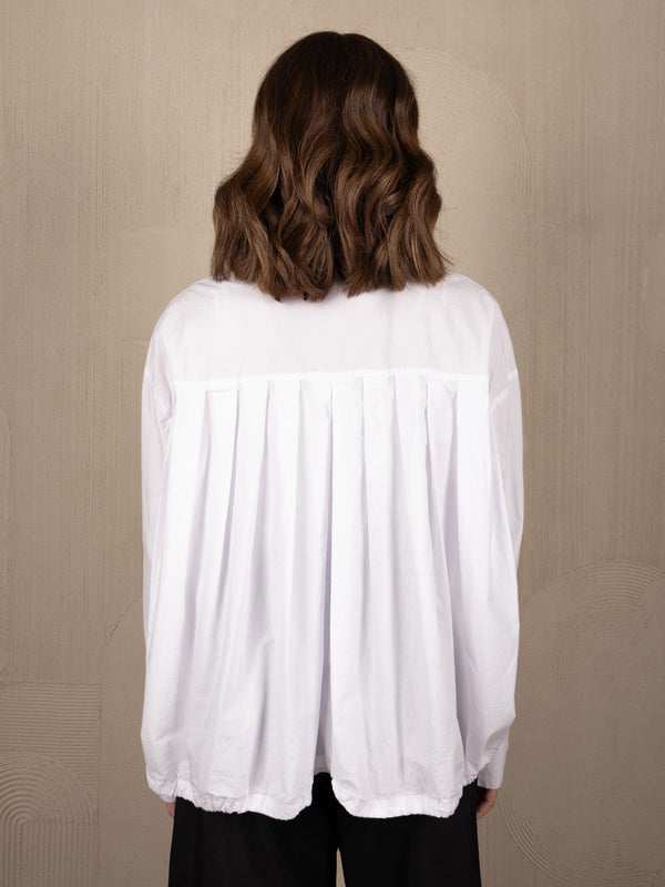 PLEATED BACK TOP